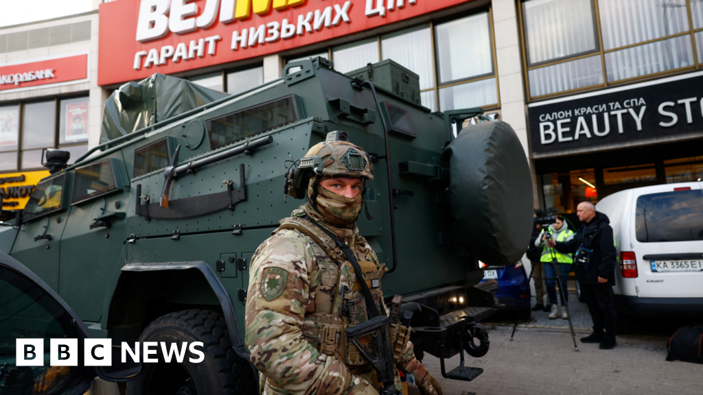 Serangan bersenjata di Kyiv Ukraina yang menyebabkan enam tewas